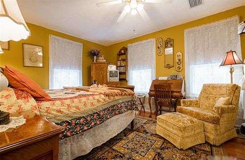 Alling House Bed And Breakfast Orange City Εξωτερικό φωτογραφία
